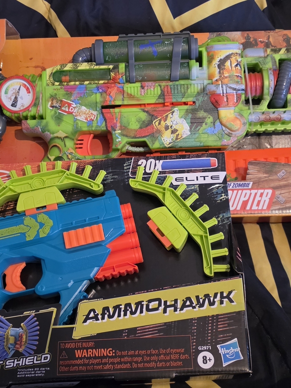 Hasbro Kids Toys AmmoHawk & Zombie Blaster Set - Green/Blue